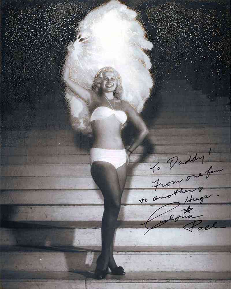 Gloria Pall photograph signed 